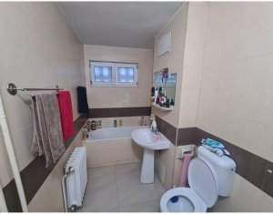 Apartament cu 3 camere semidecomandate, 62 mp utili, Manastur