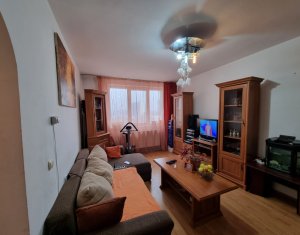 Apartament cu 3 camere, in Marasti, zona Piata Abator