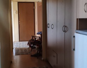 Apartament decomandat, 3 camere, etaj II, Manastur