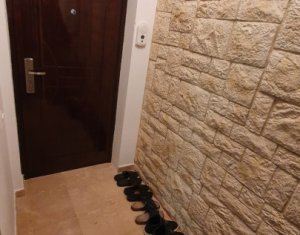 Apartament cu 3 camere, finisat si mobilat, Floresti, strada Florilor