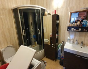 Apartament cu 3 camere, finisat si mobilat, Floresti, strada Florilor