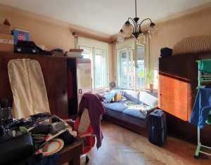 Apartament cu 2 camere la casa in Gruia, zona Facultatii de Litere