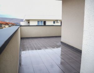 Apartament 3 camere, finisat lux, zona Florilor Floresti