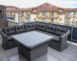 Apartament 3 camere, finisat lux, zona Florilor Floresti