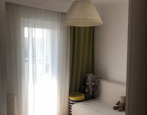 Appartement 4 chambres à vendre dans Cluj-napoca, zone Marasti