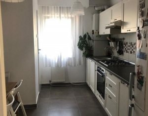 Vanzare apartament 4 camere Marasti, etaj 3, bloc izolat, finisat modern