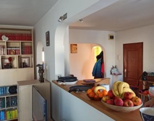 Appartement 4 chambres à vendre dans Cluj-napoca, zone Marasti