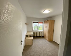 Apartament 3 camere decomandate, Intre Lacuri