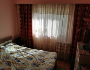 Vanzare apartament 4 camere, confort unic, etaj intermediar, Manastur