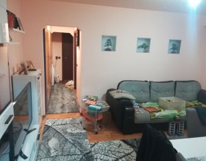 Appartement 4 chambres à vendre dans Cluj-napoca, zone Manastur