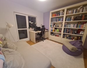 Apartament cu 3 camere decomandate, 73 mp utili, Plopilor