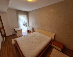 Appartement 3 chambres à vendre dans Cluj-napoca, zone Centru