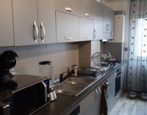 Apartament 3 camere, finisat lux, zona VIVO Floresti