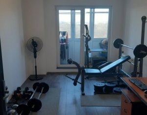 Apartament 3 camere, finisat lux, zona VIVO Floresti