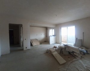 Apartament, 90.8 mp utili, balcon 14 mp si loc de parcare, Floresti