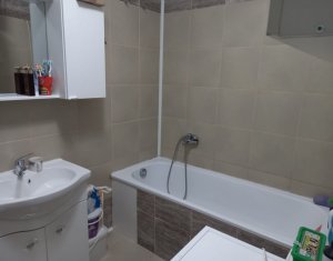 Apartament 3 camere, finisat, mobilat, Floresti