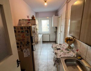 Apartament 2 camere de vanzare in Manastur, zona Piata Flora