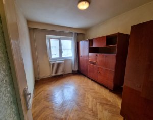 Apartament cu 3 camere si garaj in Zorilor, zona Gradinii Botanice