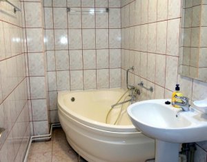 Appartement 3 chambres à vendre dans Cluj-napoca, zone Manastur