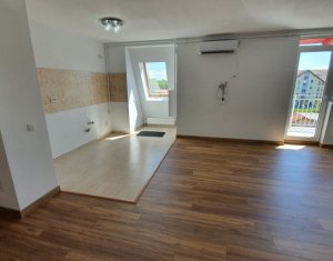 Appartement 3 chambres à vendre dans Floresti