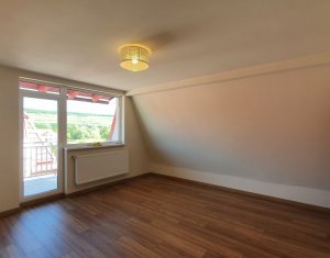 Vanzare apartament cu 3 camere, Muzeul Apei, Floresti