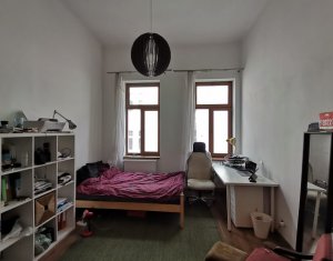 Apartment 4 rooms for sale in Cluj-napoca, zone Centru