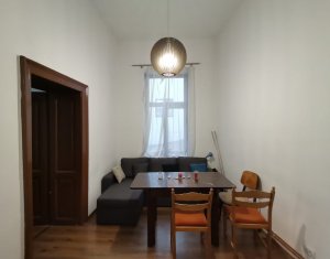 Appartement 4 chambres à vendre dans Cluj-napoca, zone Centru