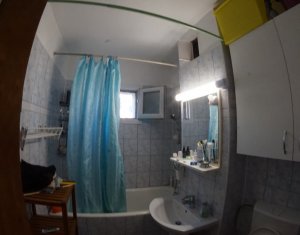 Appartement 3 chambres à vendre dans Cluj-napoca, zone Manastur