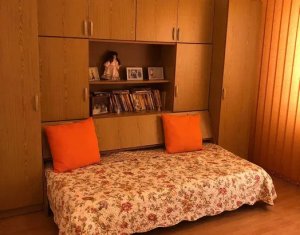 Apartament cu 4 camere decomandate, 93mp,12mp zona strazii Bucuresti, Marasti