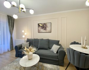 Vanzare apartament 2 camere, lux, terasa si garaj, Viva City, zona Iulius Mall