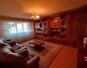 Vanzare apartament 3 camere in Cluj-napoca, zona Centru