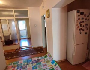 Apartament cu 3 camere, etaj 1 confort sporit