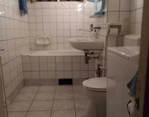 Apartament 3 camere decomandate, 70 mp, et 1, zona Campului, Manastur