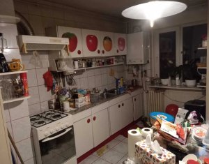 Apartament 3 camere decomandate, 70 mp, et 1, zona Campului, Manastur