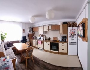 Appartement 3 chambres à vendre dans Floresti