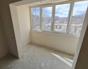 Appartement 3 chambres à vendre dans Cluj-napoca, zone Manastur