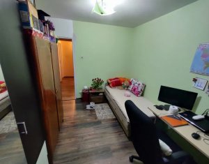  Apartament 3 camere, decomandat, zona Kaufland, Marasti