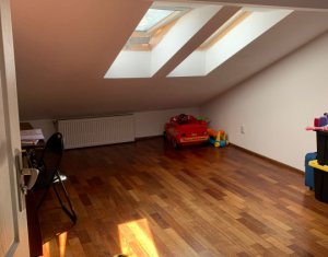 Apartament 3 camere, confort sporit, Edgar Quinet