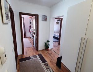 Apartament cu 2 camere, finisat si mobilat, Floresti, zona Eroilor