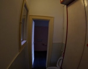 Appartement 4 chambres à vendre dans Cluj-napoca, zone Centru