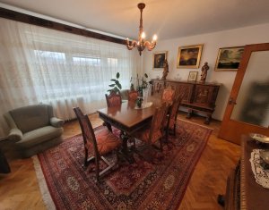 Apartament 4 camere, 96 mp, decomandat, boxe, garaj, Grigorescu