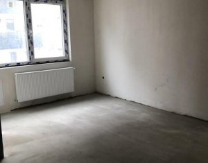 Appartement 3 chambres à vendre dans Floresti