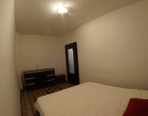 Appartement 3 chambres à vendre dans Cluj-napoca, zone Manastur