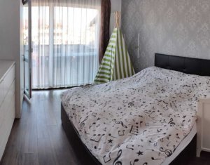 Apartament 2 camere, lux, cu terasa amenajata