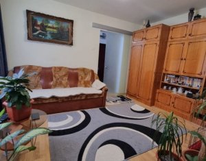 De vanzare apartament 3 camere, finisat, mobilat, etaj 1, Manastur