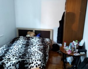 Appartement 4 chambres à vendre dans Cluj-napoca, zone Manastur