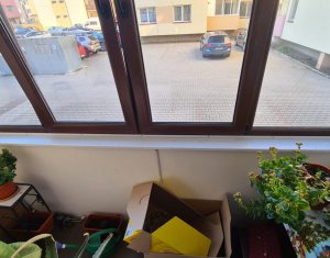 Apartament 3 camere, 48 mp, 2 balcoane 8 mp, Floresti, Sesul de Sus