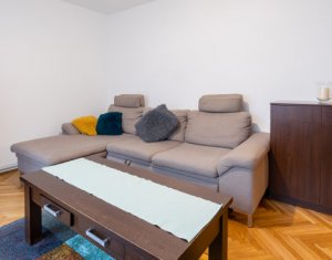 Appartement 3 chambres à vendre dans Cluj-napoca, zone Manastur