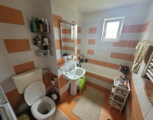 Apartament 1 camera, 37 mp, garaj, finisat, etaj 1 din 5, Intre Lacuri