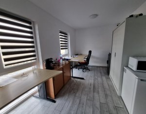 Apartament cu 3 camere + 3 parcari, in Europa, zona OMV-C Turzii